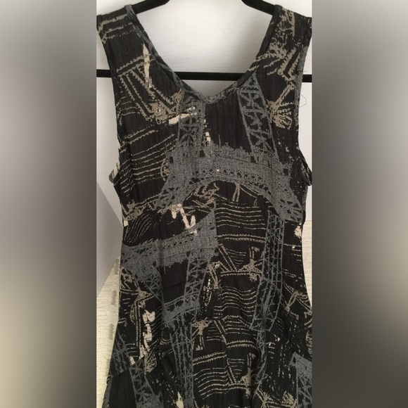 DRESSED TO KILL? Like new, worn once! Lagenlook Style. - Picture 4 of 13